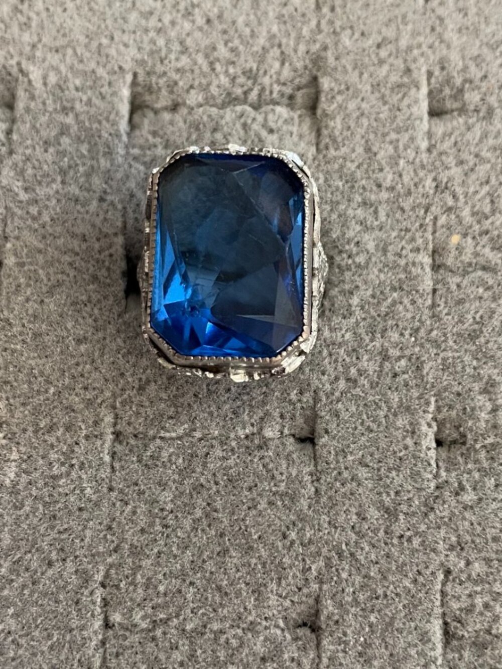 Vintage Sterling Silver Ring Blue Glass Size 4 Filigree Cocktail Retro Deco